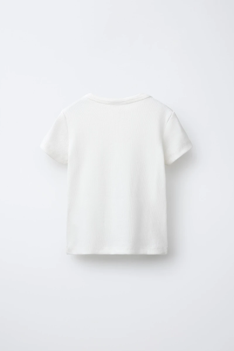 RIBBED T-SHIRT WITH JEWEL APPLIQUÉ