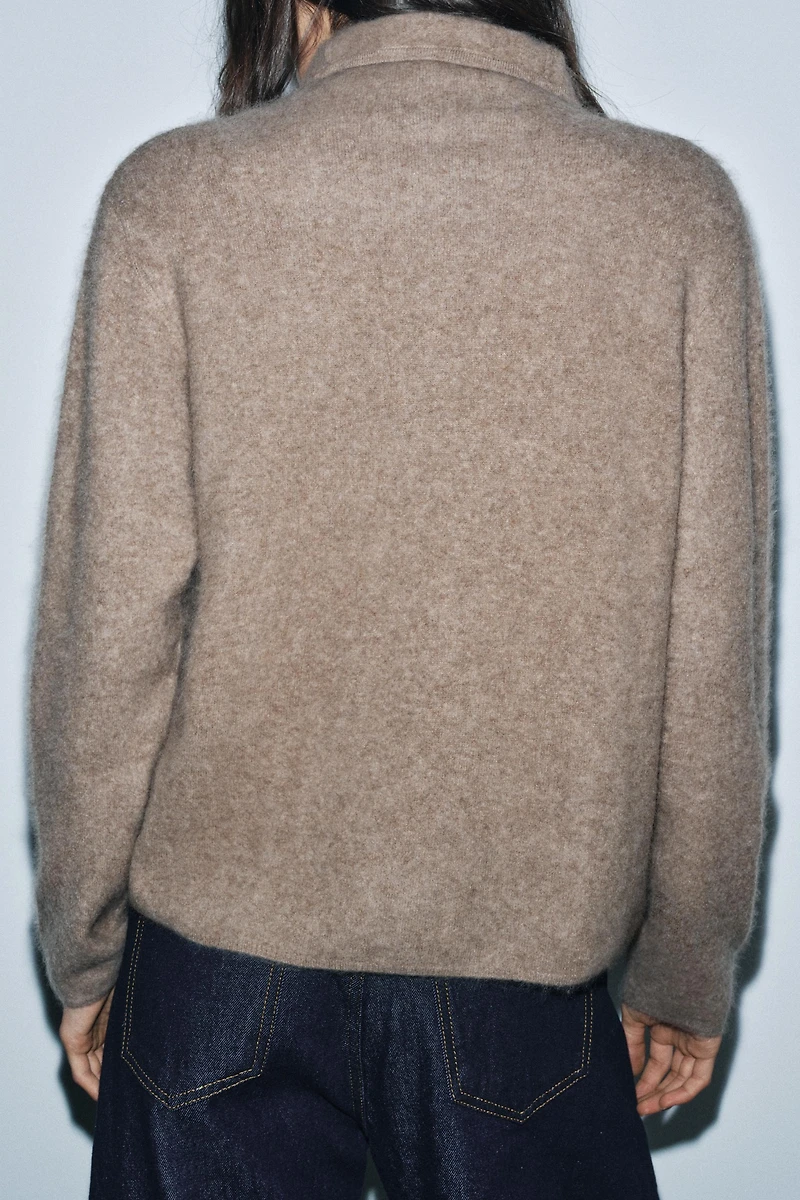 GILET 100% LAINE COL MONTANT