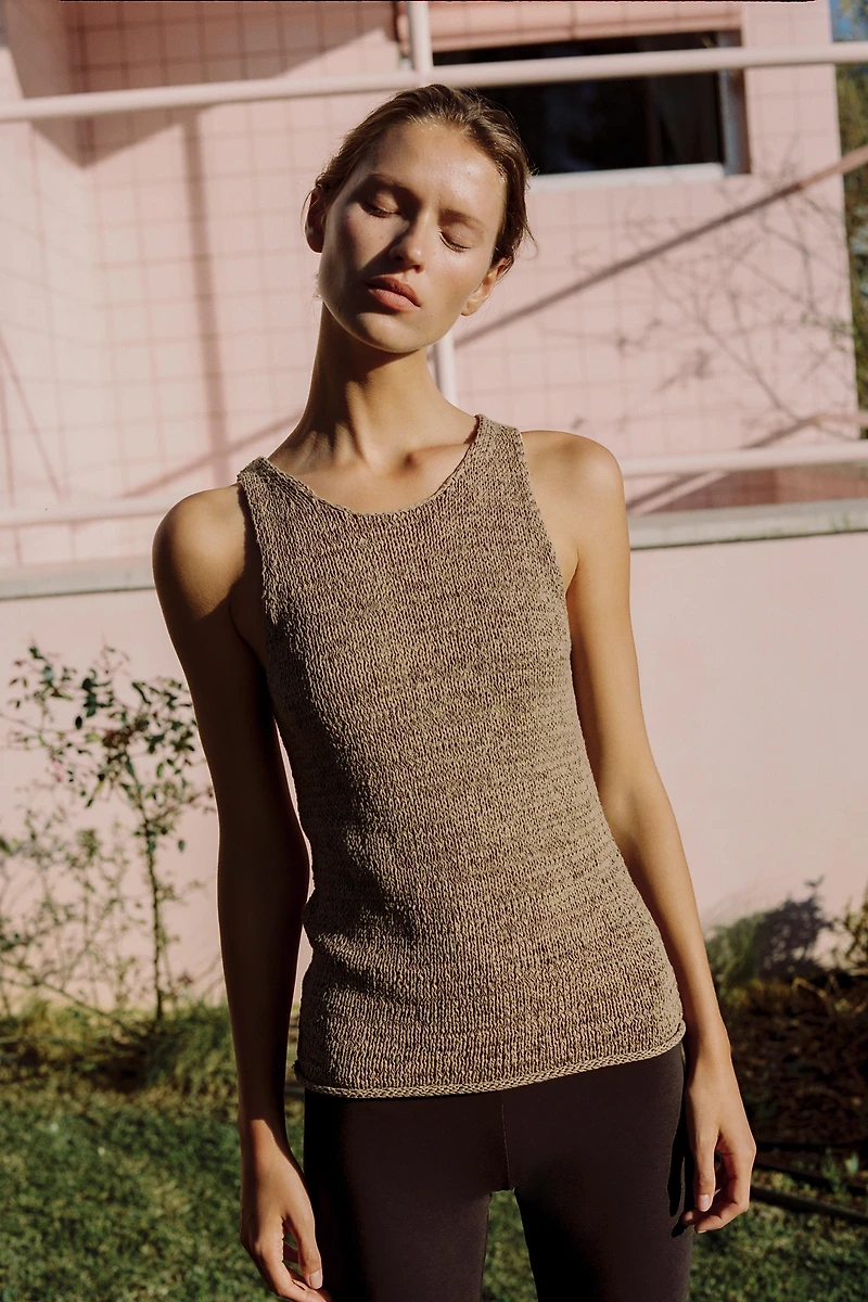 CHUNKY KNIT TOP