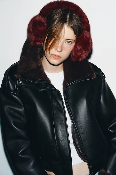 CACHE-OREILLES EFFET FOURRURE CŒUR