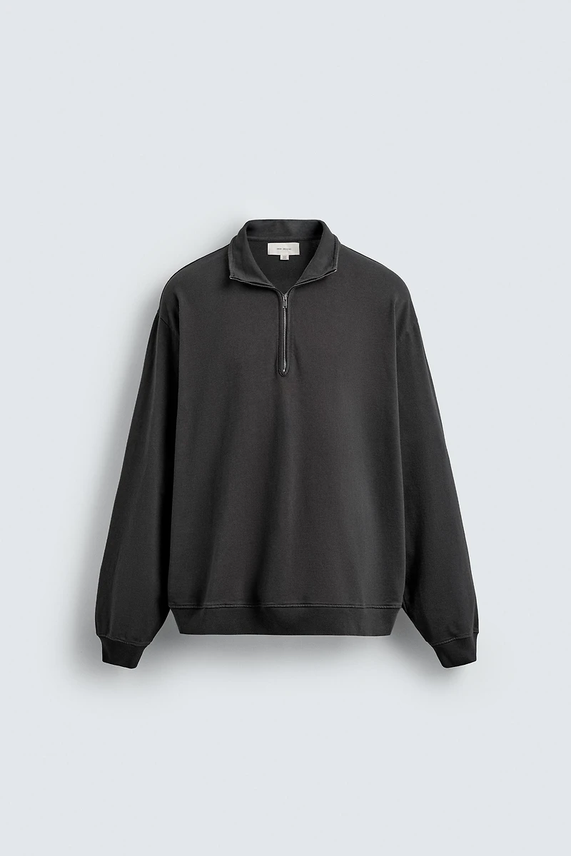 WASHED QUARTER-ZIP SWEATSHIRT