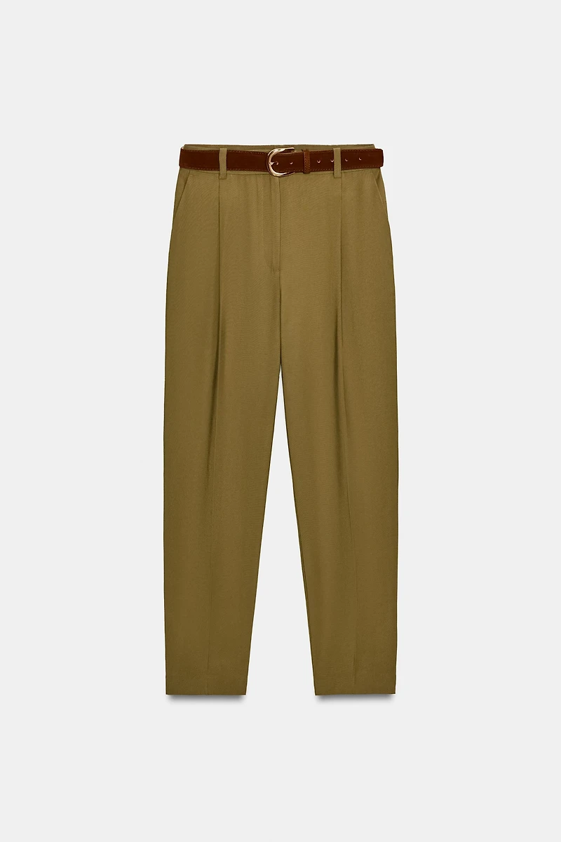 PANTALON À PINCES AVEC CEINTURE