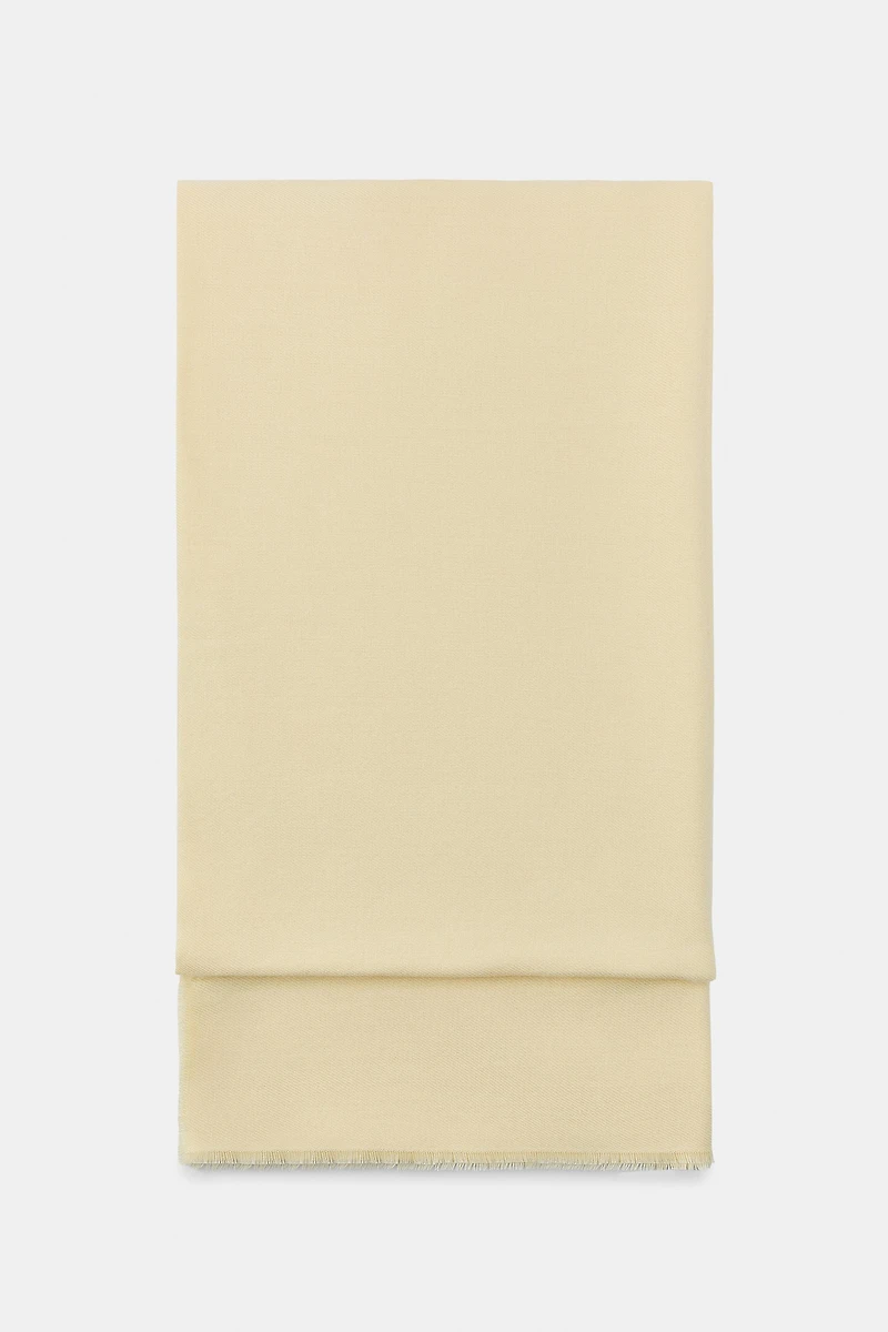 SOFT PLAIN SCARF