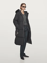 Doudoune technique avec capuche en fourrure