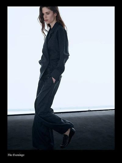 100% wool wide-leg textured trousers