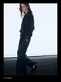 100% wool wide-leg textured trousers