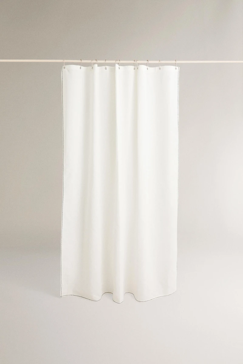 TOPSTITCHED SHOWER CURTAIN