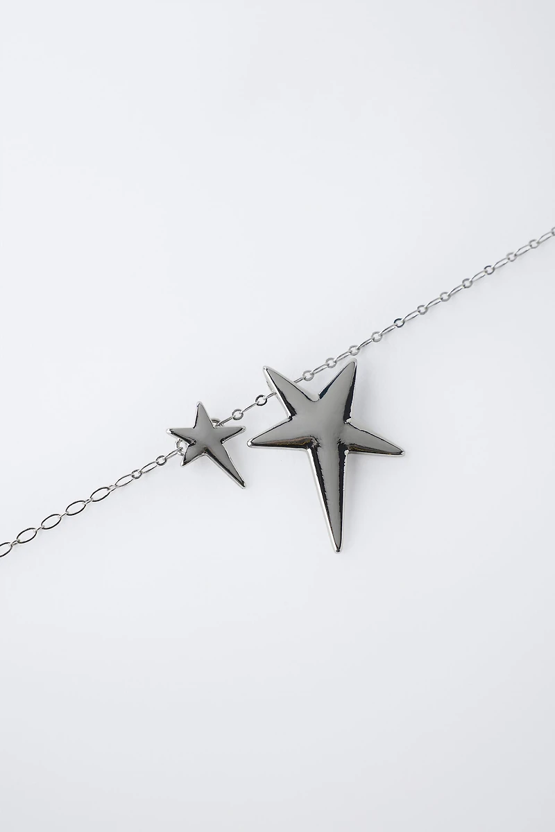 STAR PENDANT NECKLACE