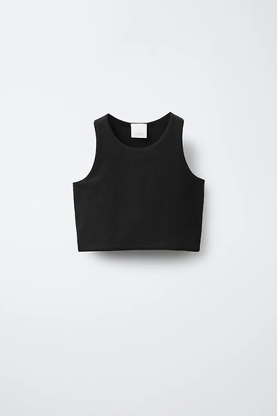 STRAPPY CROP TOP