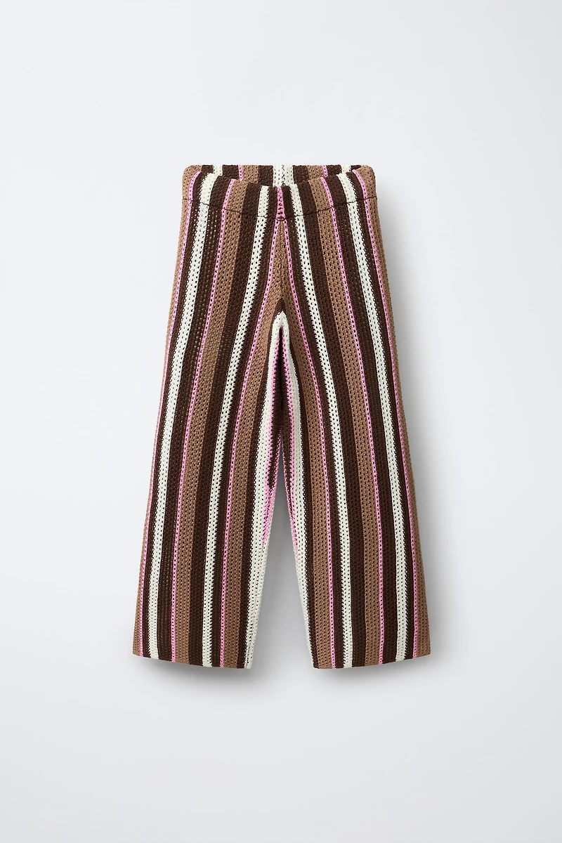 PANTALON EN MAILLE À RAYURES