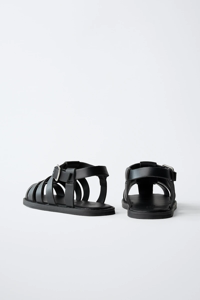 BUCKLED FISHERMAN SANDALS