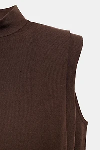 OPEN BACK KNIT TOP