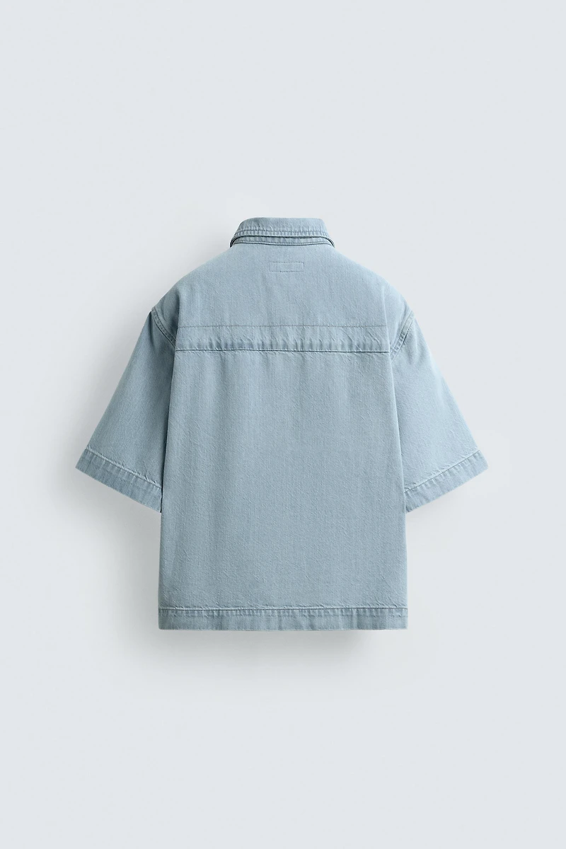 CHEMISE EN DENIM À MANCHES COURTES