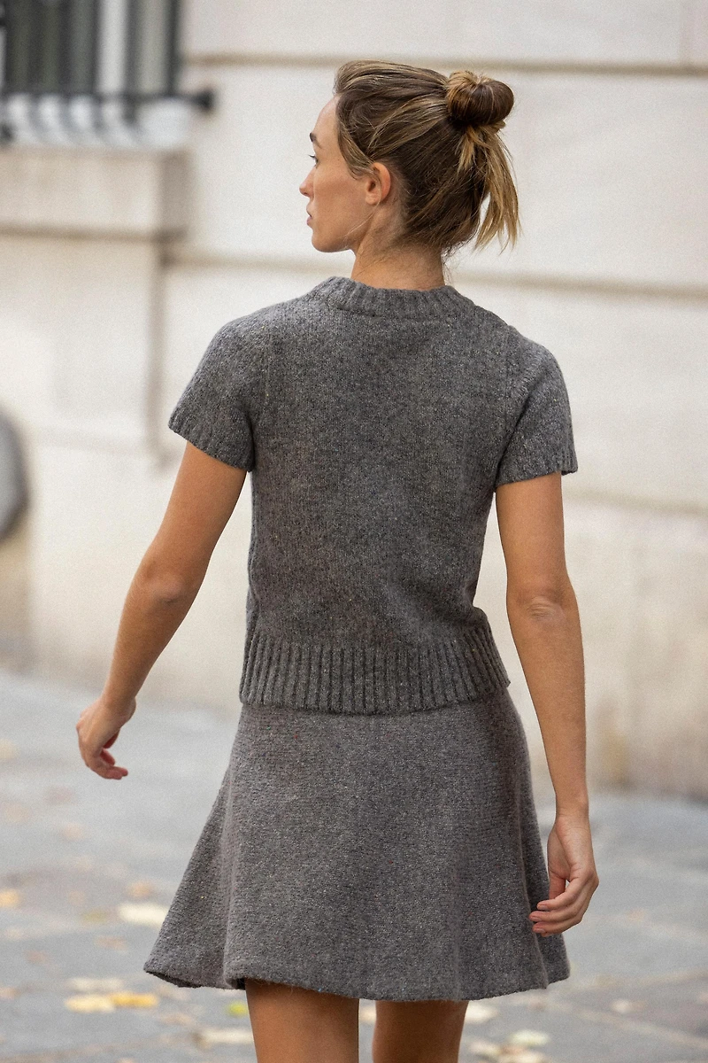 SHORT SLEEVE WOOL TOP