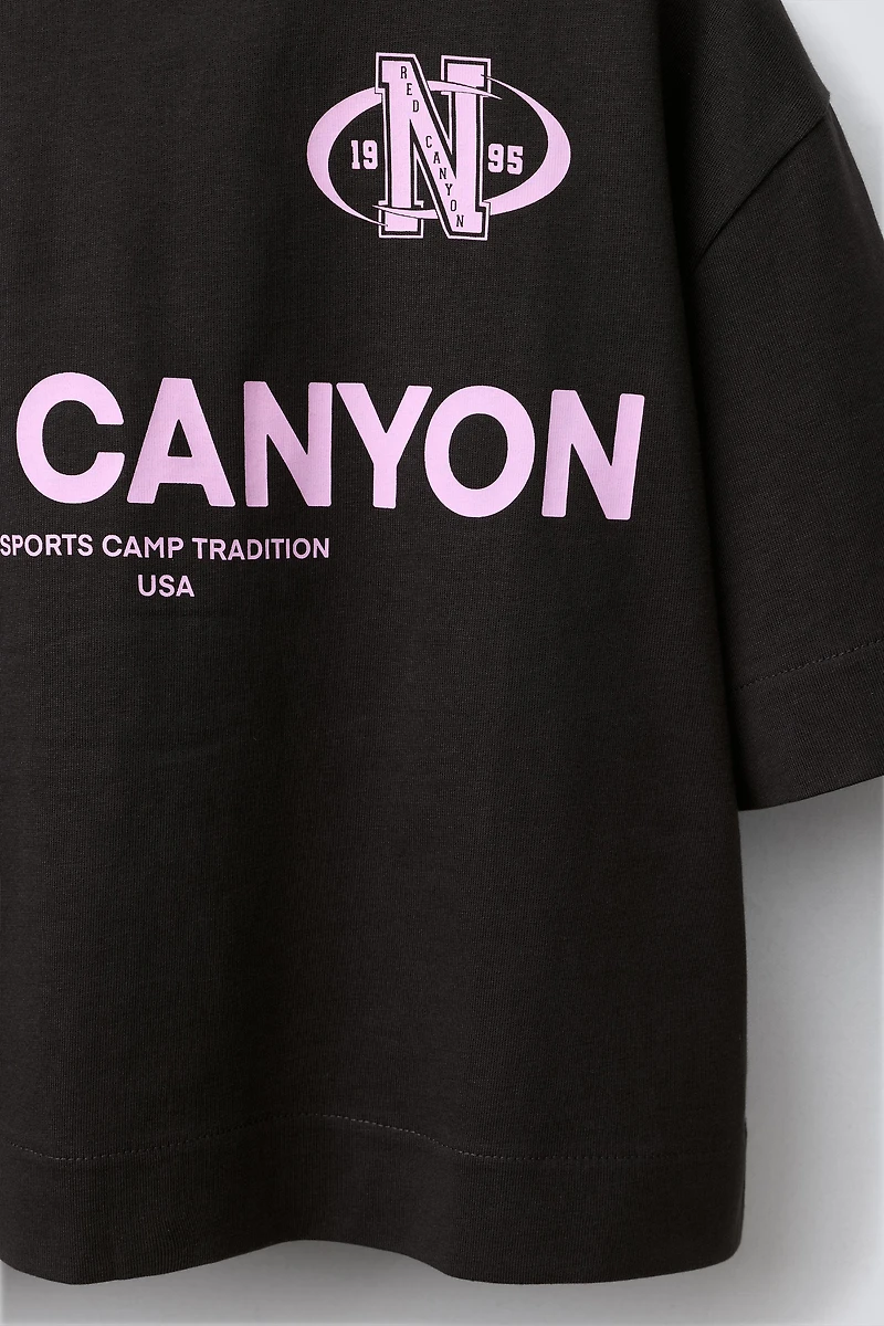 VARSITY PRINT T-SHIRT