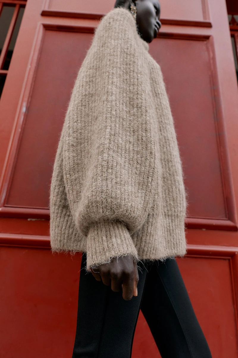 WIDE SLEEVE KNIT JUMPER