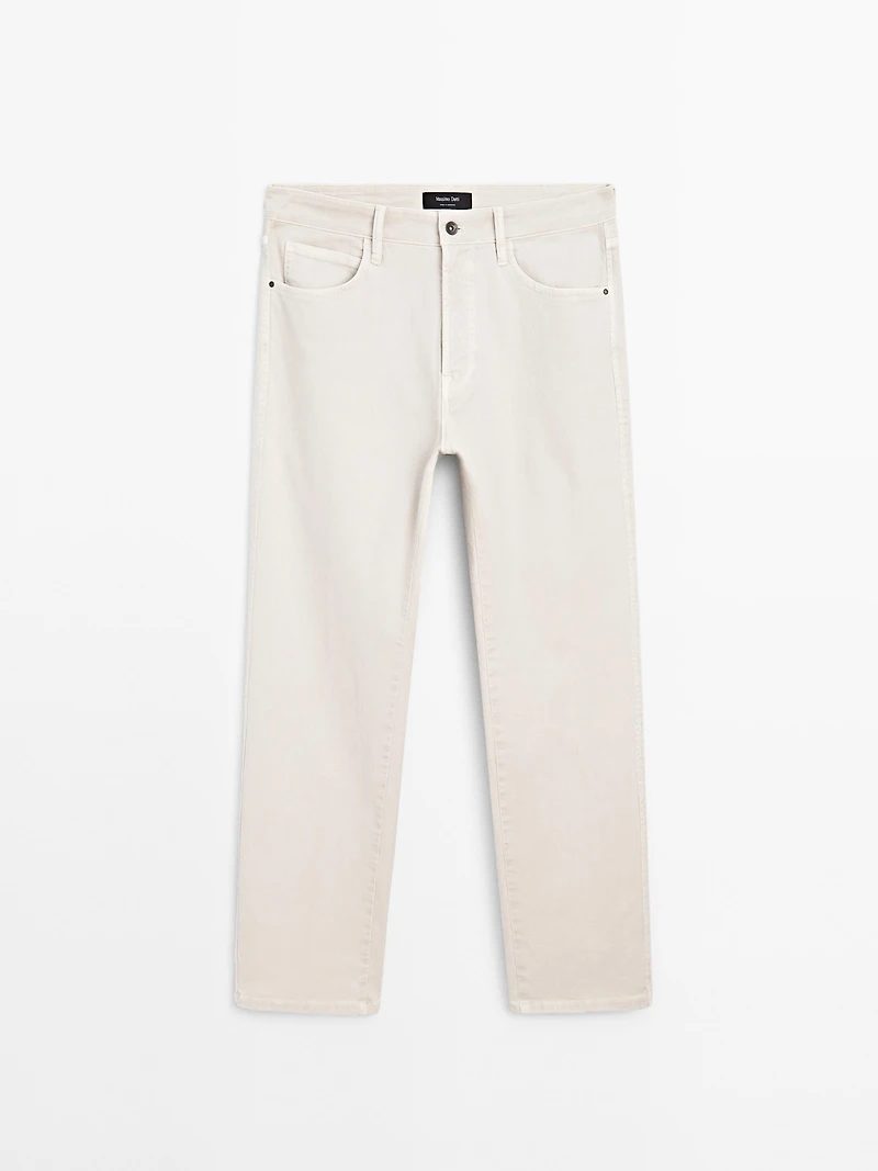 Tapered fit jeans