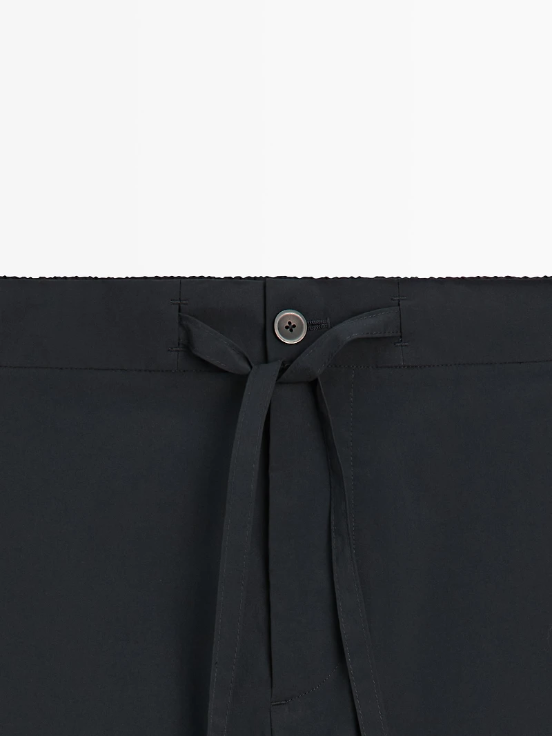 Total look technical trousers
