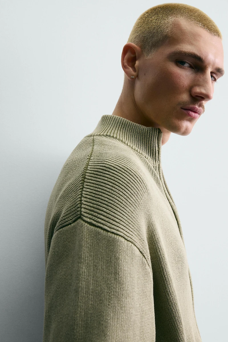 WASHED TEXTURED KNIT CARDIGAN