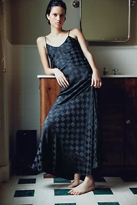 100% SILK DIAMOND JACQUARD DRESS