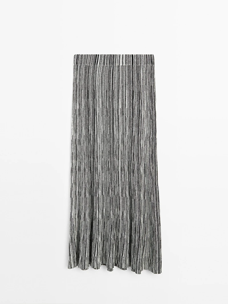 Long knit skirt with striped detail