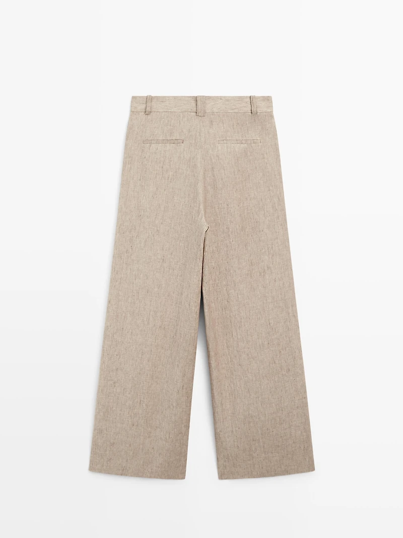 Linen melange trousers with pleated details