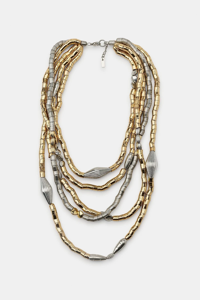 COMBINED METAL PIECES NECKLACE