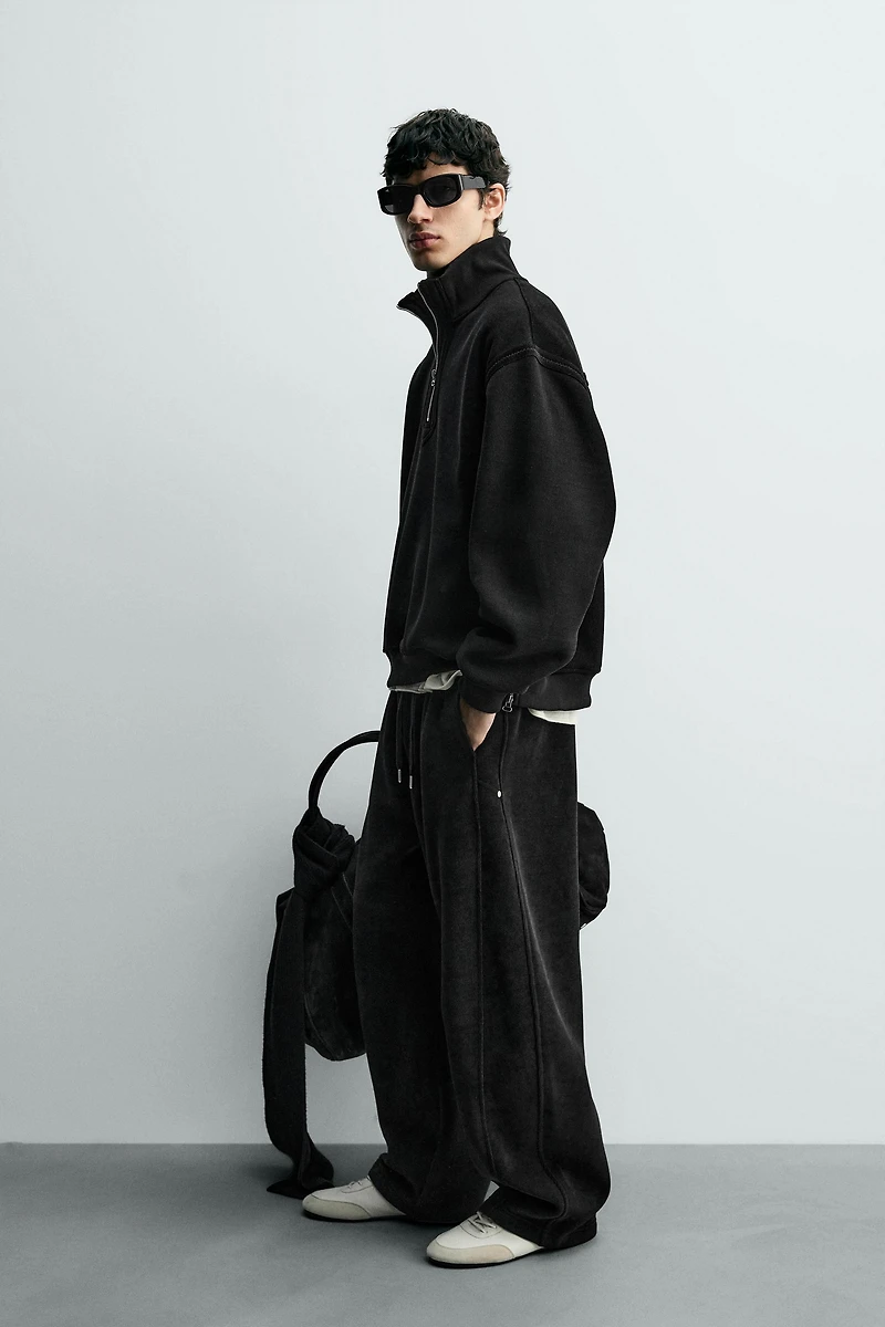 CORDUROY QUARTER-ZIP SWEATSHIRT