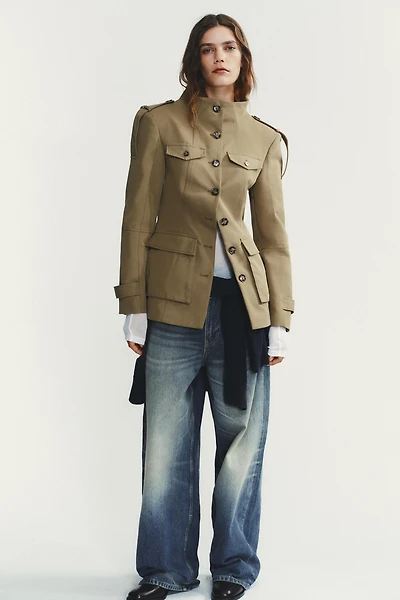 VESTE À POCHES ET PATTES