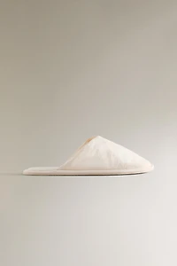 ASYMMETRIC TECHNICAL FABRIC SLIPPERS