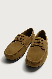 CHAUSSURES BATEAU EN CUIR