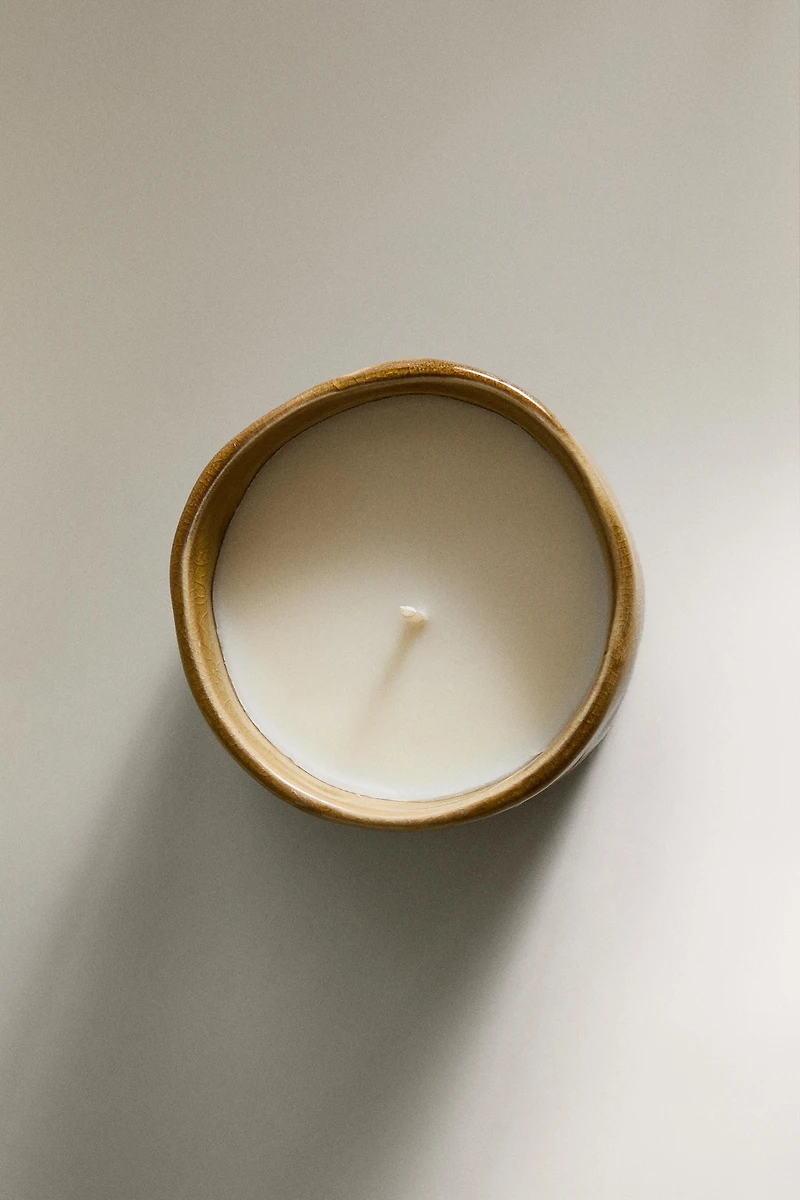 G) FLORAL BEYOND SCENTED CANDLE