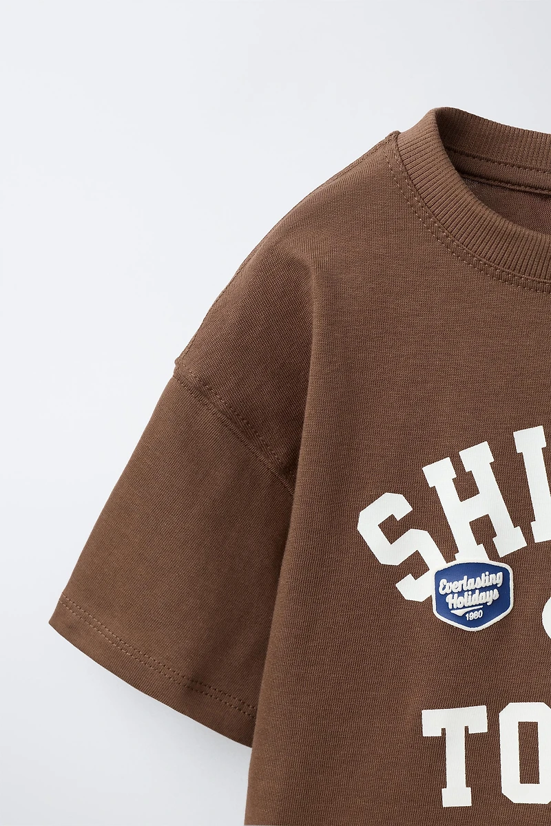 RAISED PRINT T-SHIRT