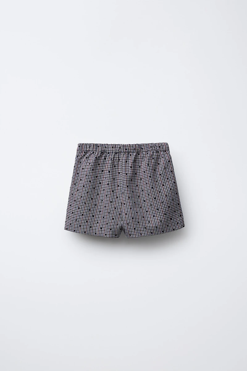 JUPE-SHORT À CARREAUX CŒURS FLOQUÉS