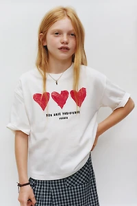 HEARTS EMBROIDERED TEXT T-SHIRT