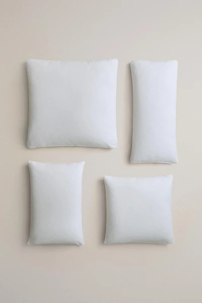 FEATHER PILLOW