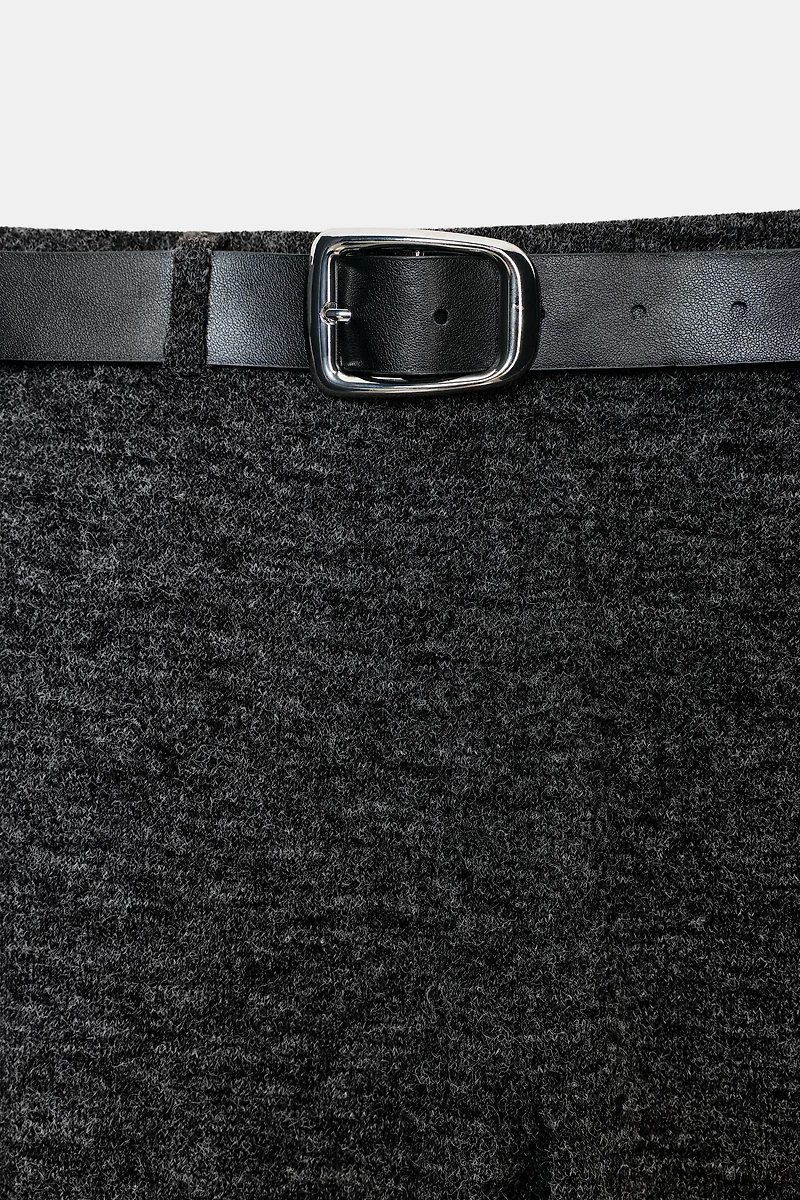 SOFT BELTED LEGGINGS