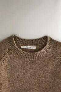 CASHMERE SWEATER