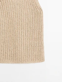 Linen knit top with round neckline