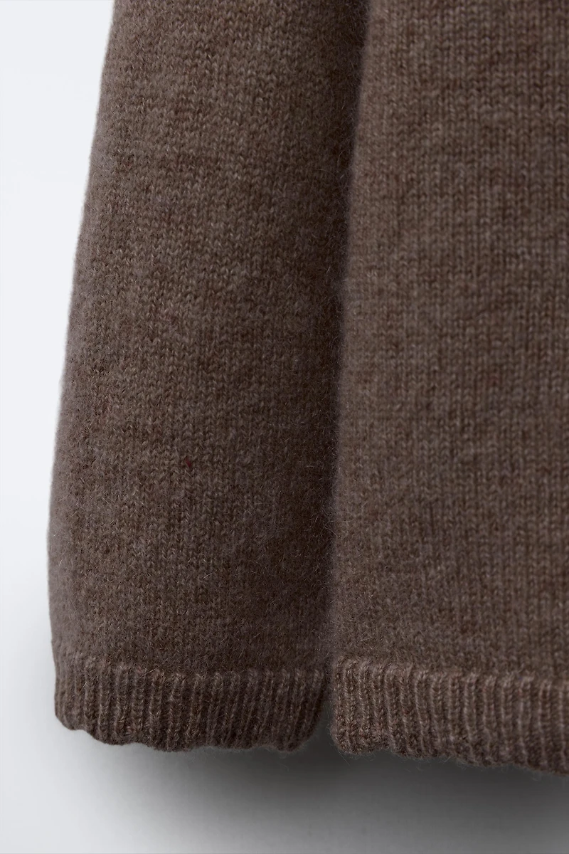 100% CASHMERE SWEATER