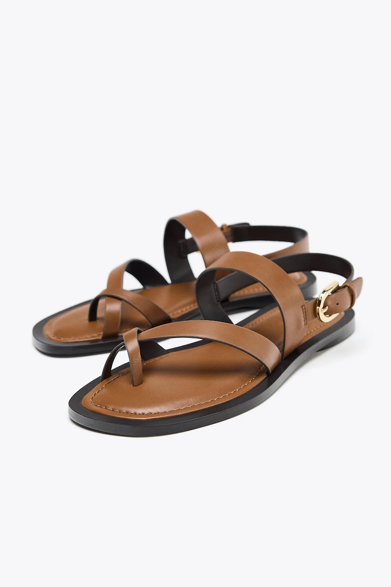 TOE STRAP SANDALS