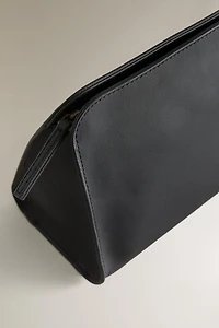 LEATHER MAKEUP BAG