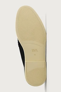 CASUAL LEATHER LOAFERS