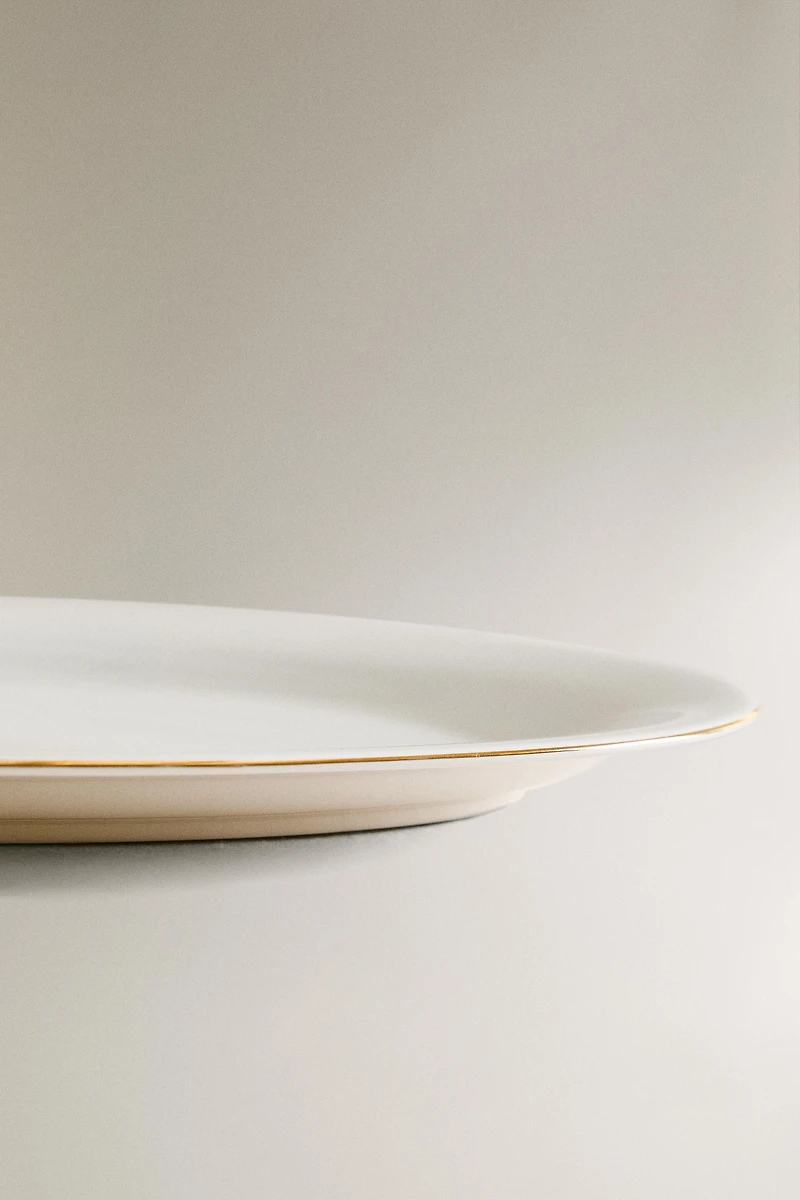 RIMMED BONE CHINA OVAL SERVING DISH
