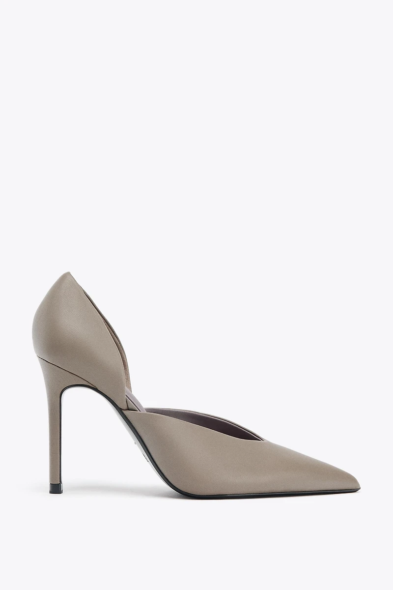 CHAUSSURES À TALONS HAUTS EN CUIR