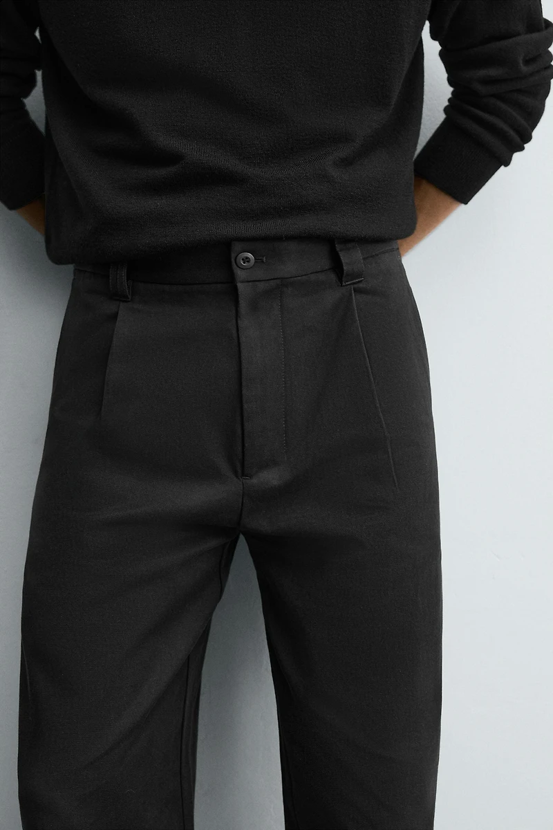 COTTON - LYOCELL PLEATED PANTS