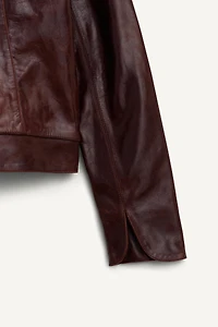 BLAZER COURTE 100% CUIR LIMITED EDITION