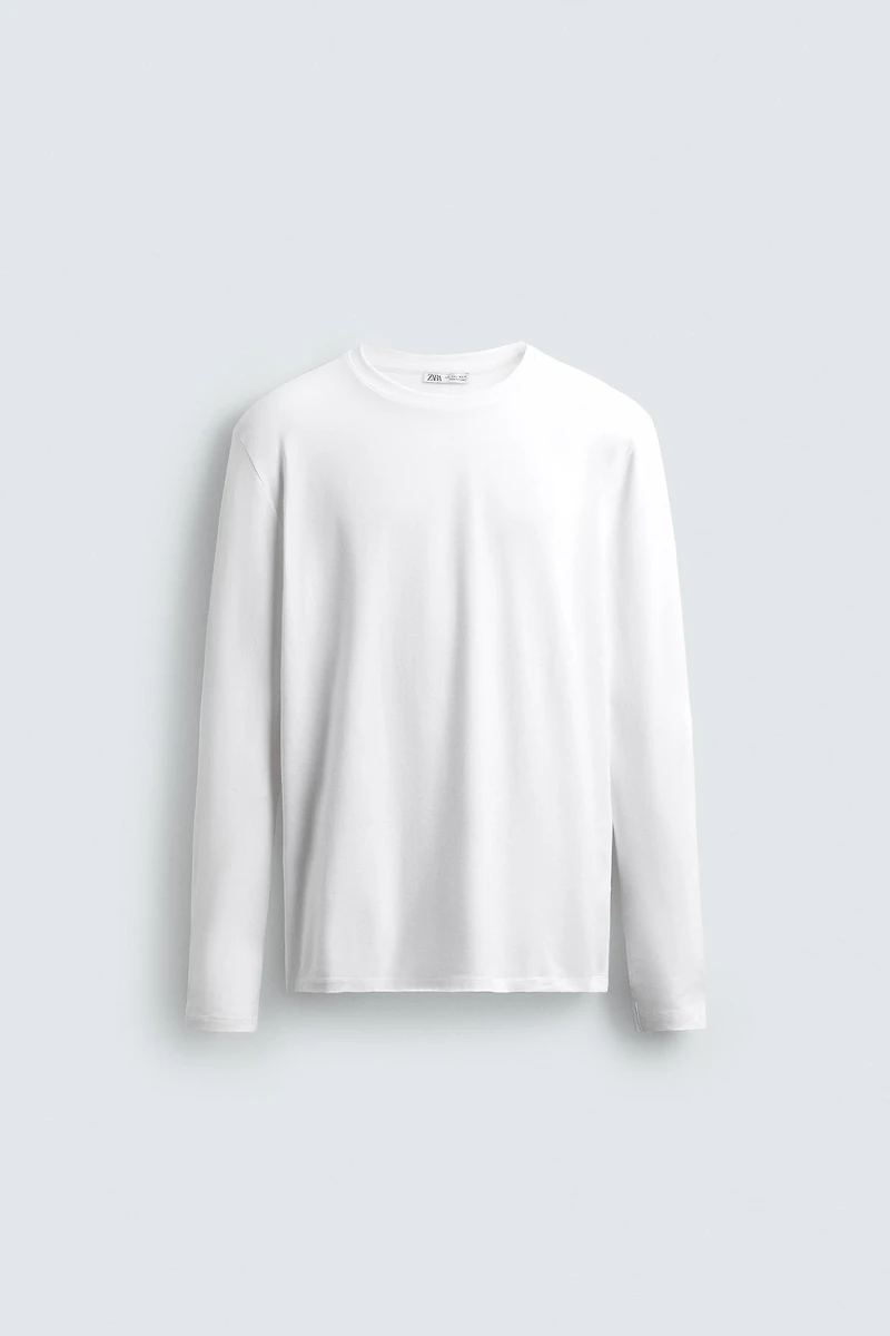 T-SHIRT BASIQUE SLIM FIT