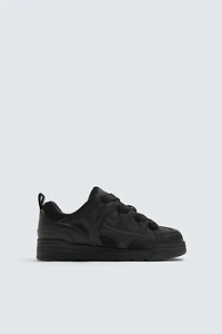 MAXI LACE SNEAKERS