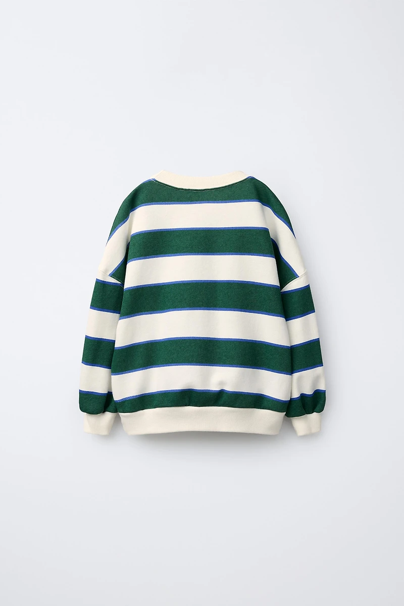 STRIPED PATCH SWEATSHIRT